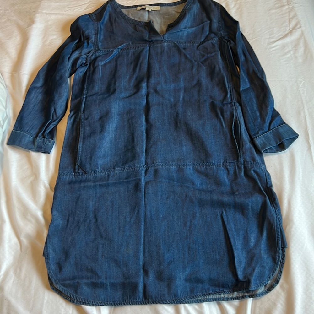 Ann Taylor Loft Short Jean Dress in size XS